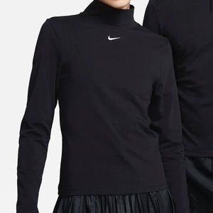 Nike long sleeve mock top
